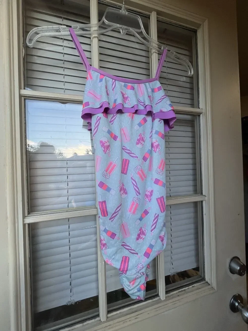 LANDS END GIRLS SIZE 14 - 1 PIECE SWIM SUIT -ICE CREAM POPSICLES Ruffle
